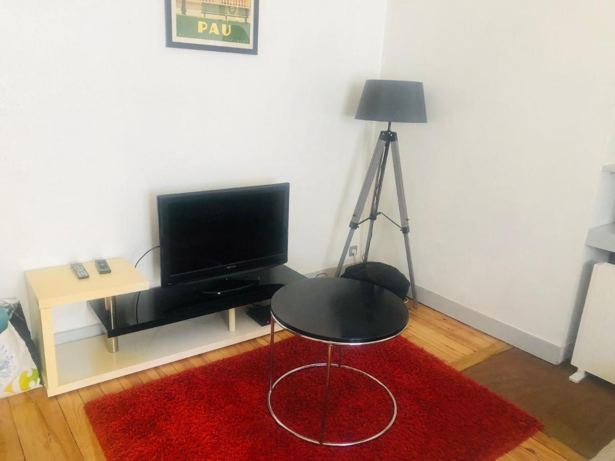 Le Gambetta T2 Cosy Hypercentre Wifi Fibre Avec Parking Lägenhet Pau Exteriör bild